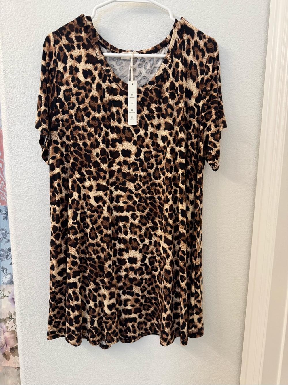 NWT Larace Leopard Print Tunic Top shirt 2X Women’s Plus
